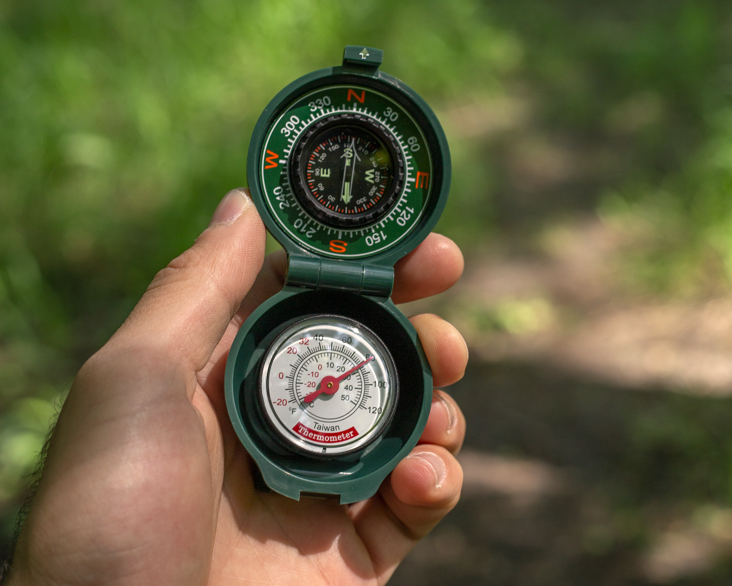 Compass with Thermometer