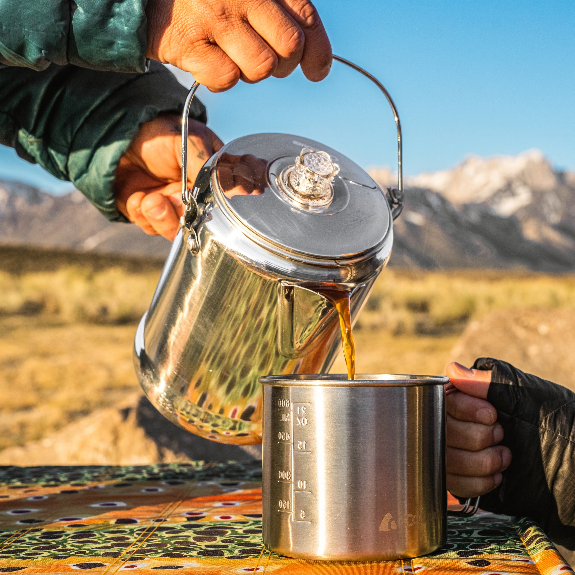 Outdoor Percolator Coffee Pot: Perfect for Camping & Adventures