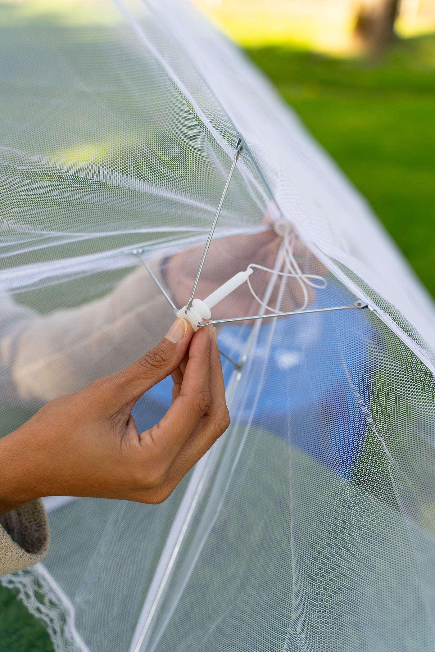 Coghlan's Food Cover Umbrella - Thumbnail 2