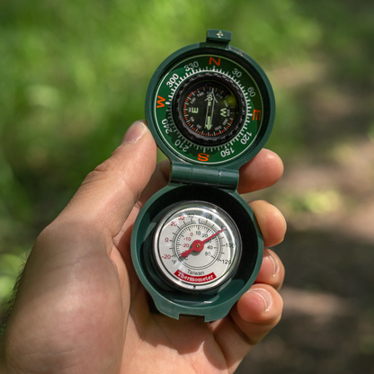 Boussole avec thermomètre