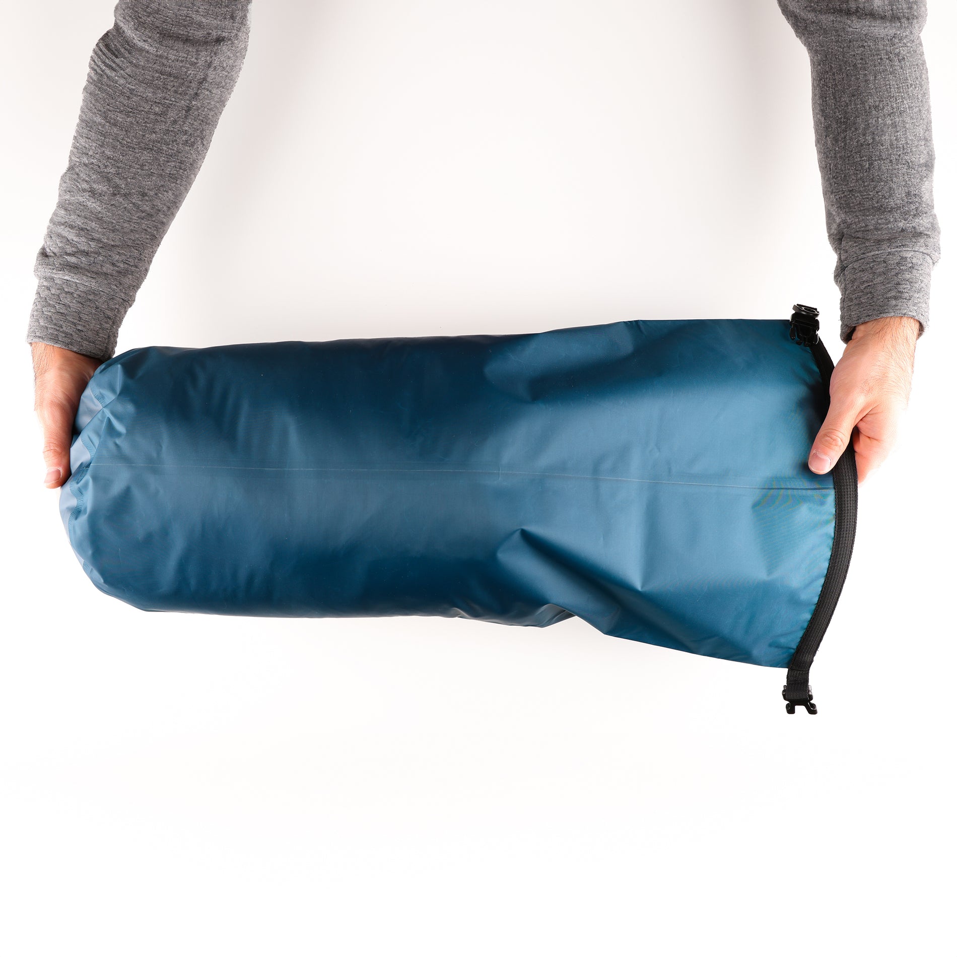 keeping down sleeping bag dry in rain ARCANE WARRIOR (-5F Filled with 1000g of premium white duck down with 650 fill power Taking care of your down