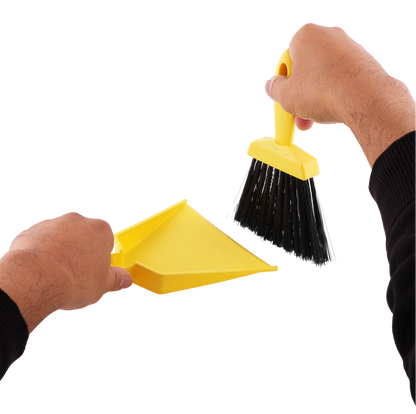 Balayette de tente et pelle à poussière